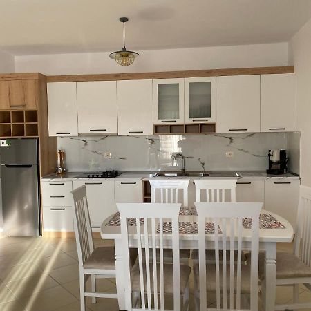 Blue Apartment Durres Ngoại thất bức ảnh